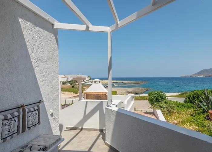 Апартаменты Apollon By Akroploro