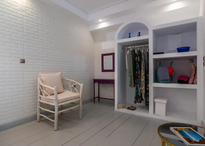 Apollon By Akroploro Апартаменты